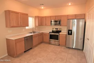 Photo #4: 6191271 Listing 