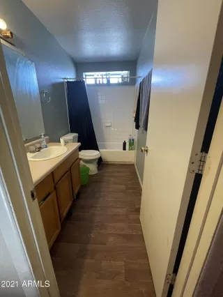 Photo #6: 6191384 Listing