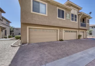 Photo #1: 6191437 Listing 