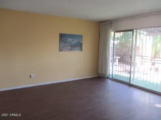 Photo #2: 6191685 Listing