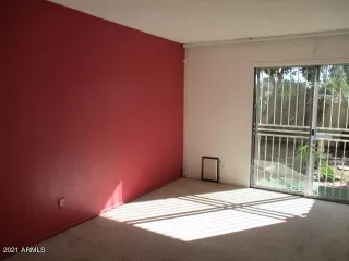 Photo #6: 6191685 Listing