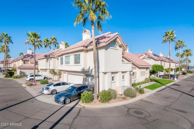 MLS: 6191939 Condo For Sale