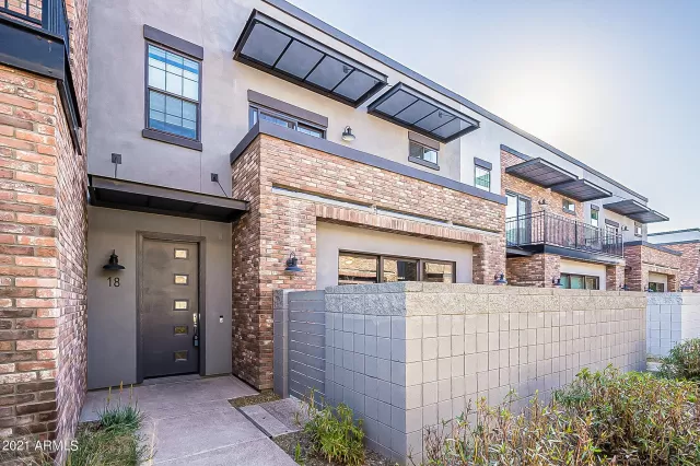 MLS: 6191966 Condo For Sale