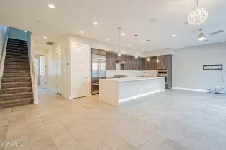 Photo #4: 6191966 Listing