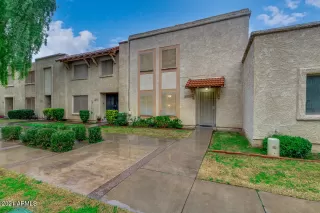 Photo #6: 6191986 Listing