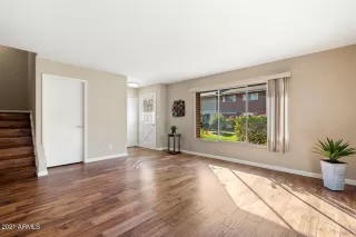 Photo #3: 6192145 Listing 