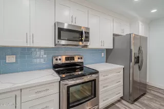 Photo #6: 6192193 Listing