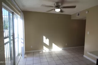 Photo #5: 6192265 Listing