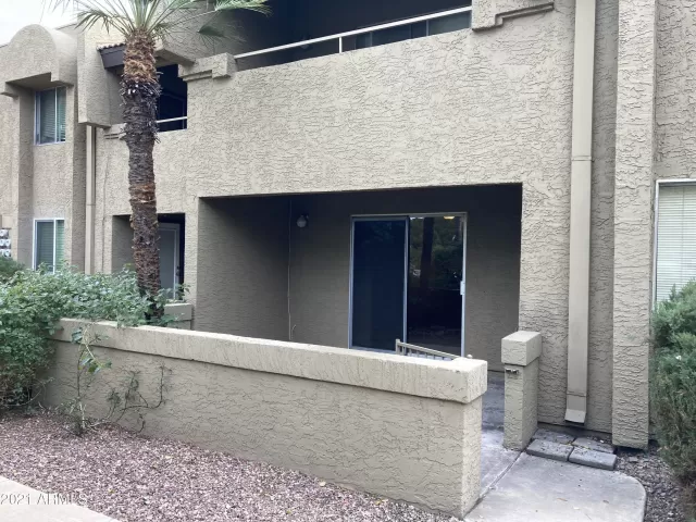 MLS: 6192310 Condo For Sale