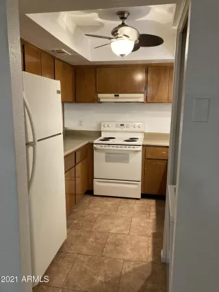 Photo #5: 6192310 Listing 