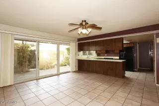 Photo #4: 6192324 Listing