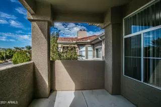 Photo #4: 6192440 Listing