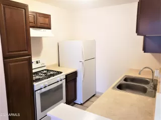 Photo #2: 6192573 Listing