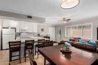 Photo #3: 6192631 Listing