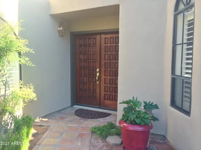 MLS: 6192673 Condo For Sale