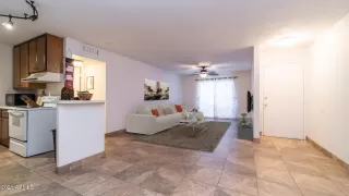 Photo #3: 6192727 Listing