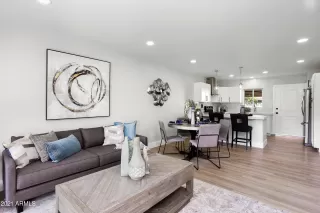 Photo #2: 6192738 Listing