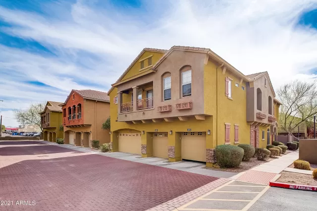 MLS: 6192761 Condo For Sale