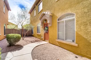 Photo #2: 6192761 Listing 