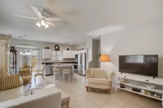 Photo #4: 6192761 Listing 