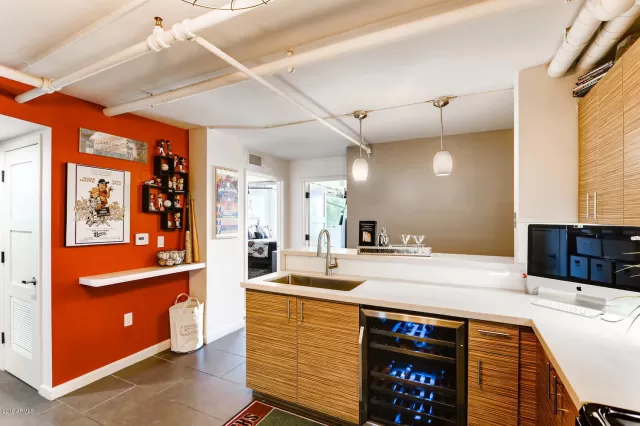 MLS: 6192837 Condo For Sale