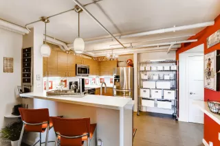 Photo #2: 6192837 Listing 