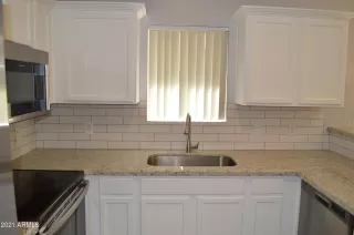 Photo #2: 6192858 Listing 