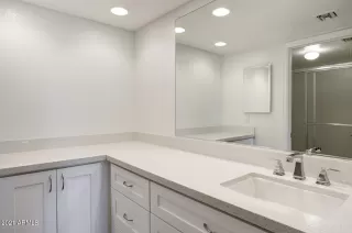 Photo #5: 6193064 Listing