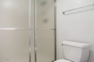 Photo #6: 6193064 Listing