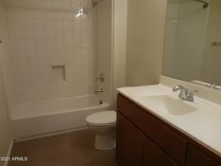 Photo #4: 6193136 Listing 