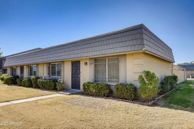 MLS: 6193216 Condo For Sale