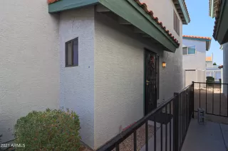 Photo #2: 6193426 Listing 