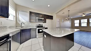 Photo #3: 6193472 Listing 