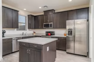 Photo #5: 6193479 Listing