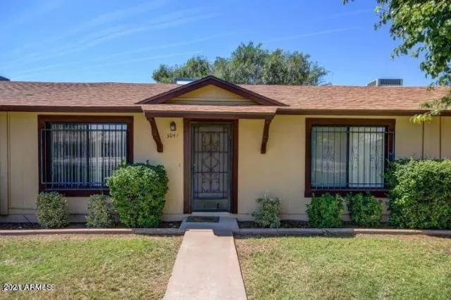 MLS: 6193495 Condo For Sale