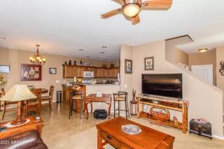 Photo #2: 6193516 Listing