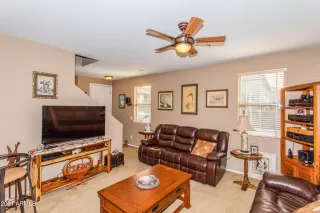 Photo #3: 6193516 Listing