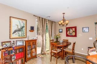 Photo #5: 6193516 Listing