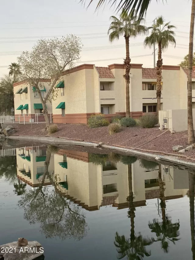 MLS: 6193535 Condo For Sale