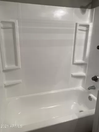 Photo #5: 6193535 Listing 