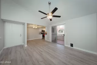 Photo #2: 6193572 Listing