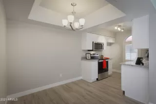 Photo #6: 6193572 Listing