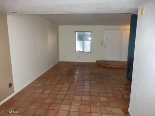 Photo #6: 6193592 Listing