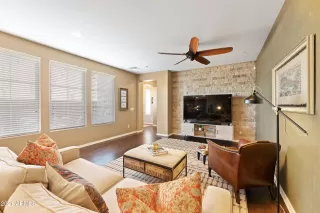 Photo #4: 6193634 Listing 