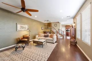 Photo #6: 6193634 Listing 