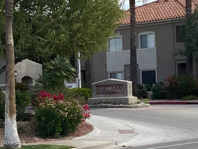 MLS: 6193651 Condo For Sale