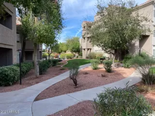 Photo #5: 6193651 Listing