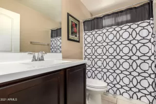 Photo #5: 6193767 Listing 