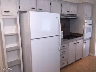 Photo #2: 6193812 Listing