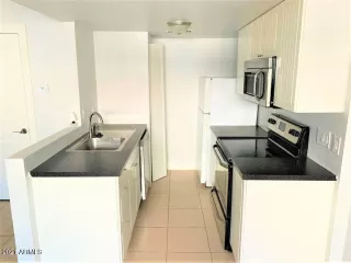Photo #4: 6193894 Listing 